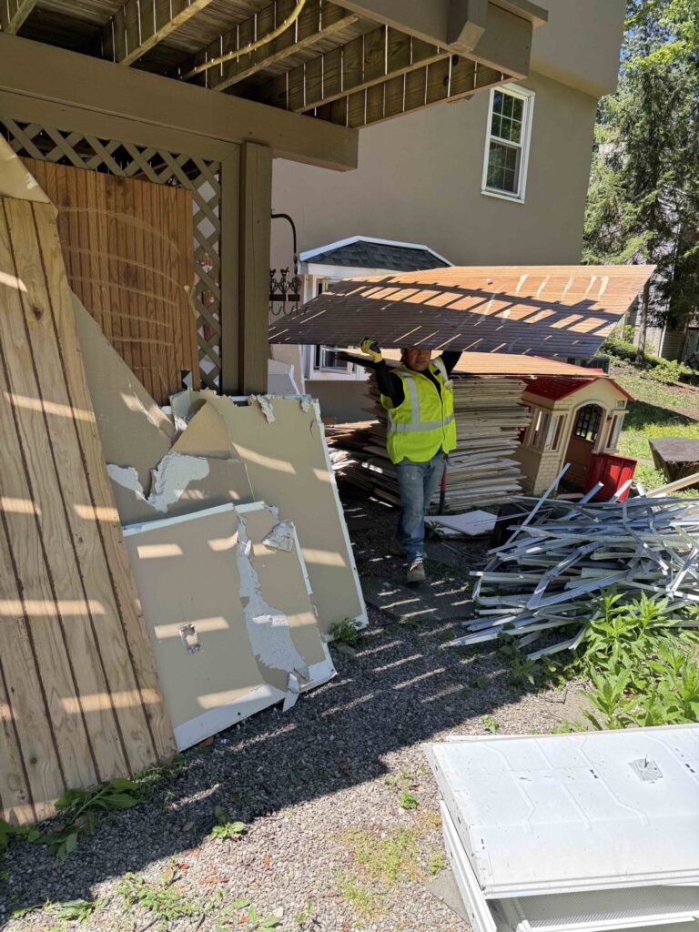 Cleanout and junk removal services in Philadelphia